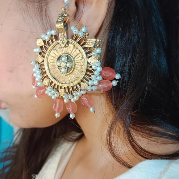 Handmade Golden Dangle Earrings: Pearl & Pink Bead Bohemian Jewelry - Picture 3 of 8